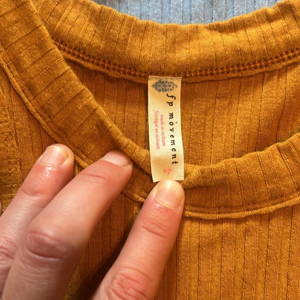 2 Free People blissed out tanks, both size small. Excellent condition- worn once - Picture 2 of 6